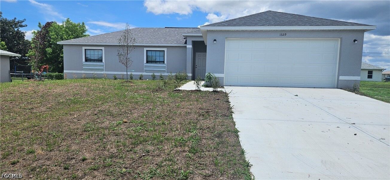 Property Photo: 1329 NE 19th Street FL 33909