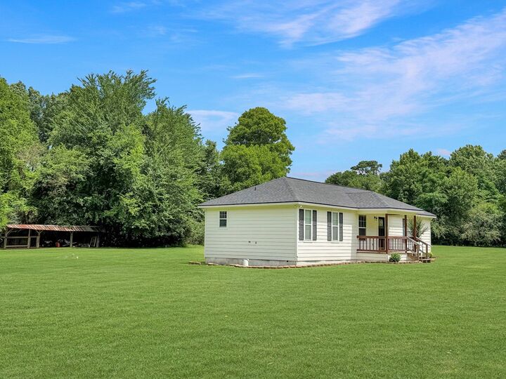 Property Photo: 477 N Fm 225 TX 75943