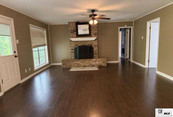 Property Photo: 100 Lakeview Park Drive LA 71203