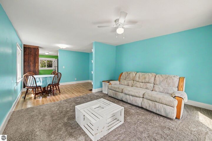 Property Photo:  1107 Ward Street  MI 48858 
