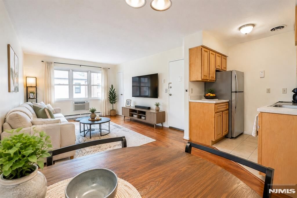 Property Photo:  412 68th Street 17  NJ 07093 