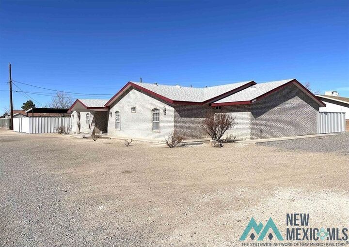 Property Photo:  1620 S. Iron Street  NM 88030 
