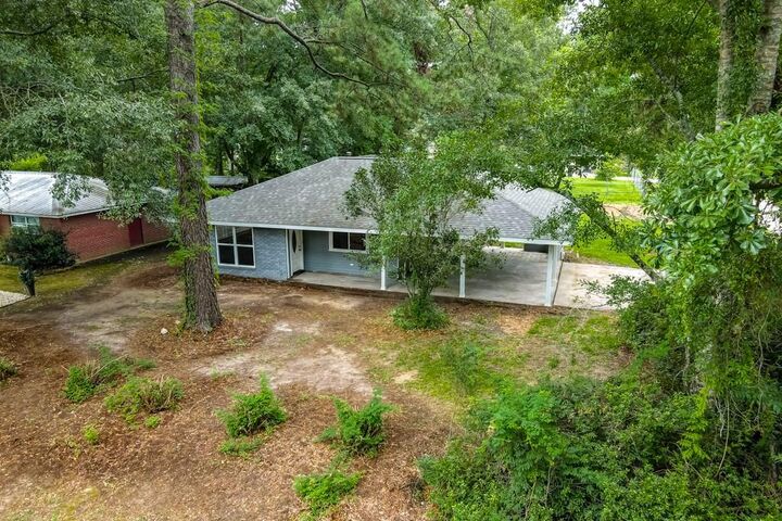 Property Photo: 42164 Garden Drive LA 70454