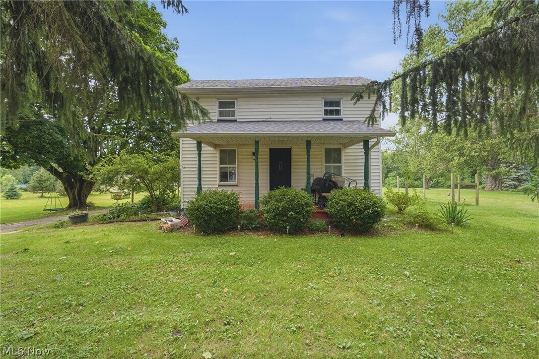 Property Photo:  2191 Mount Pleasant Street NE  OH 44721 