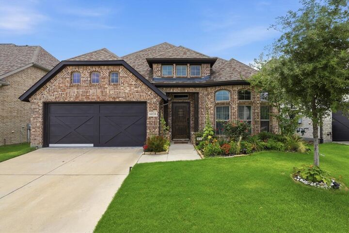 Property Photo: 6038 Priory Drive TX 76227