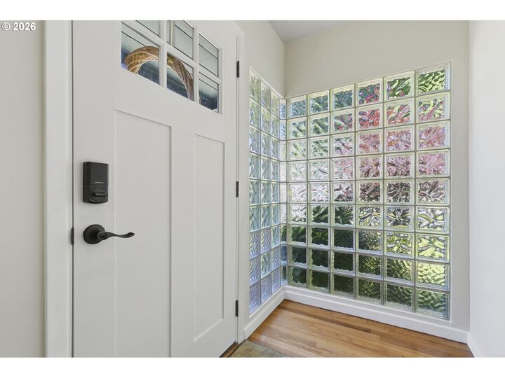 Property Photo:  2219 Washington Way  WA 98632 