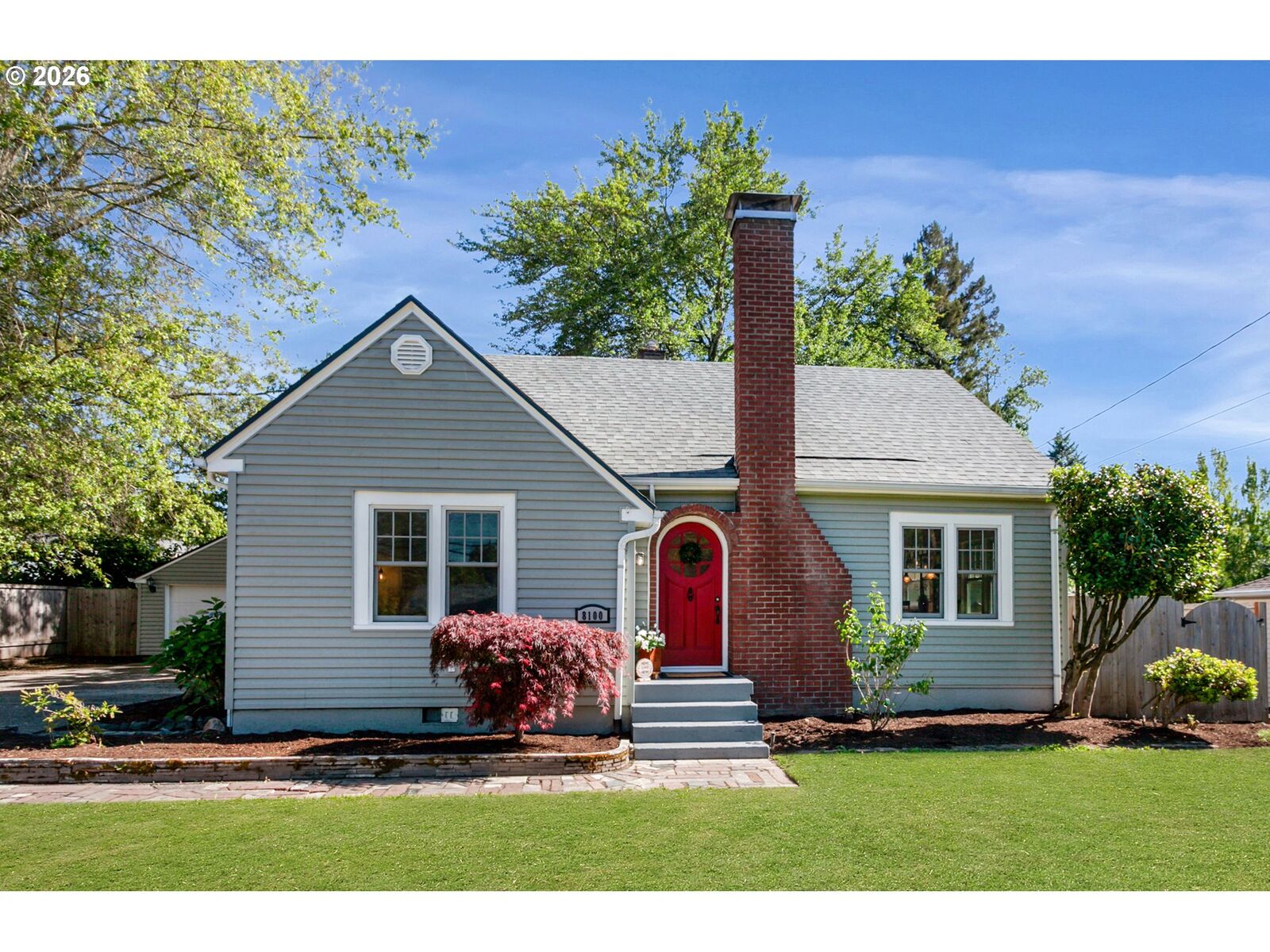 Property Photo: 8100 SW Locust St OR 97223