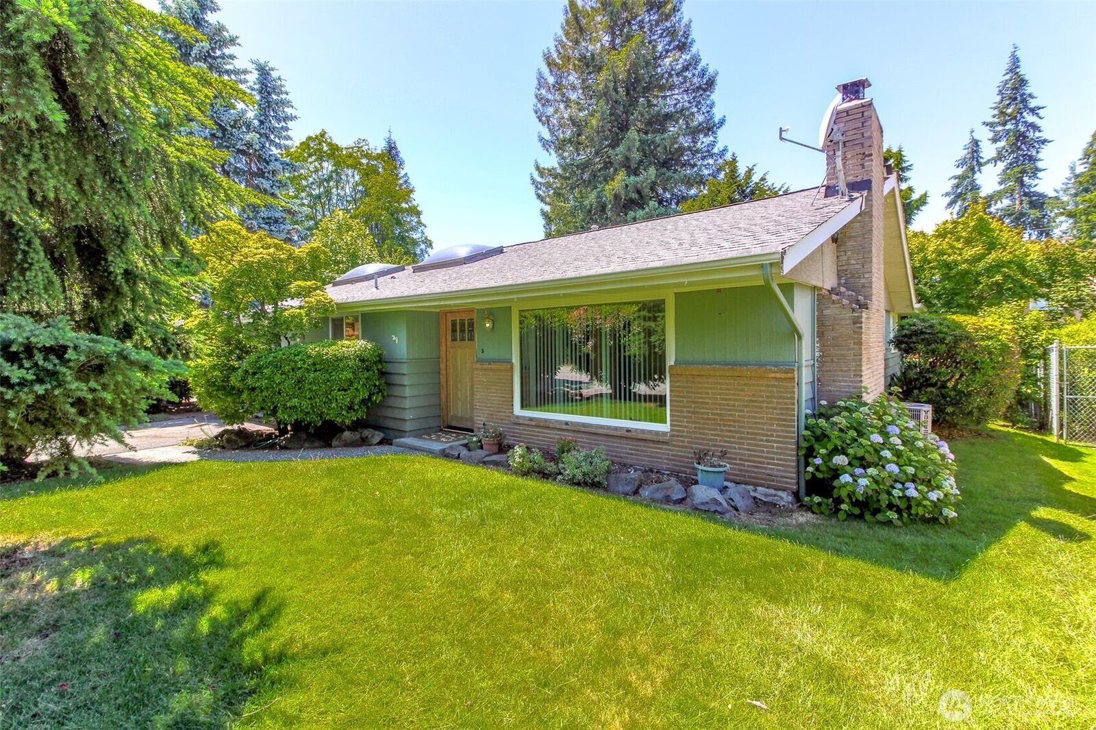 Property Photo:  20123  4th Avenue S  WA 98198 