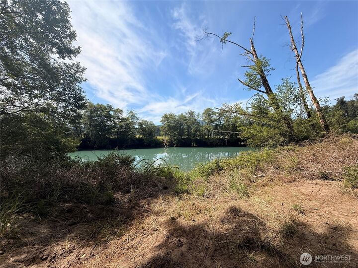 Property Photo:  124 03  McKay  WA 98377 