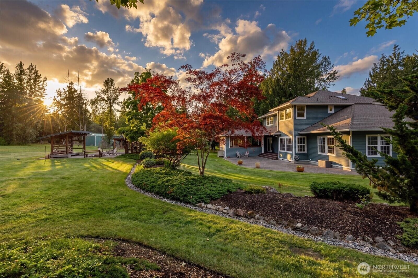 Property Photo: 13790 Trumpeter Lane WA 98273