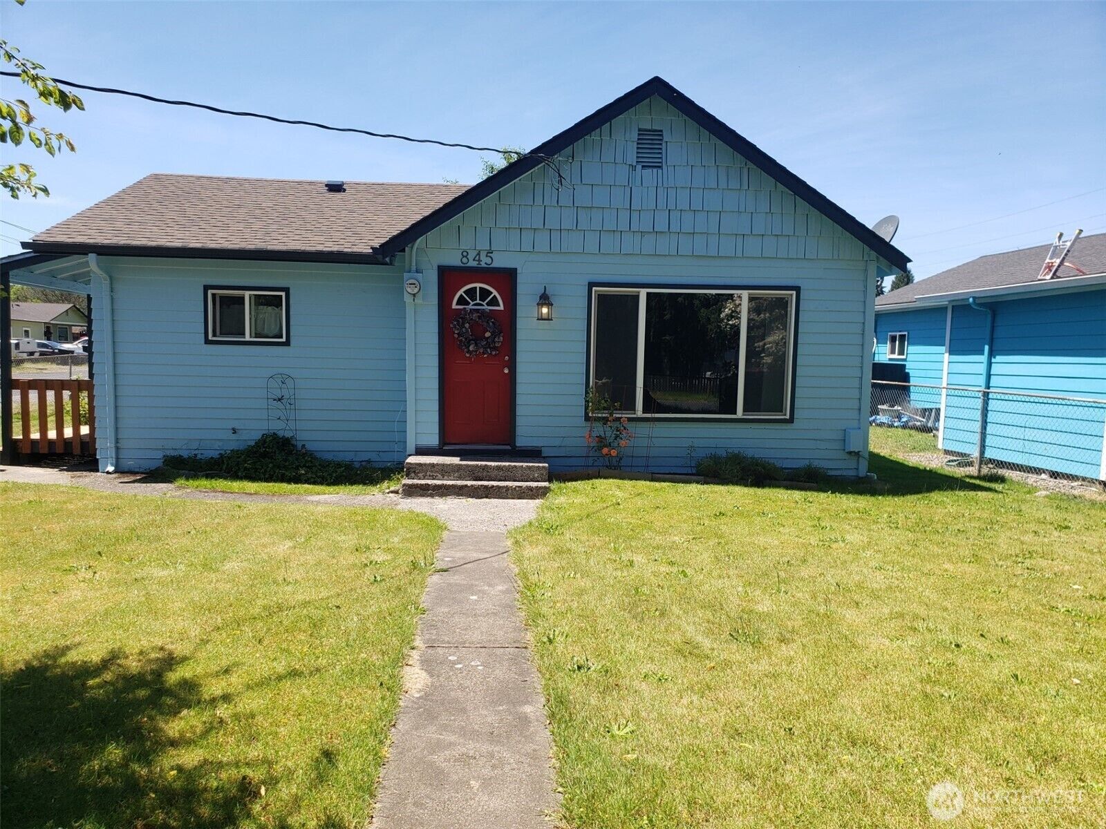 Property Photo: 845 SW 3rd. Avenue WA 98611