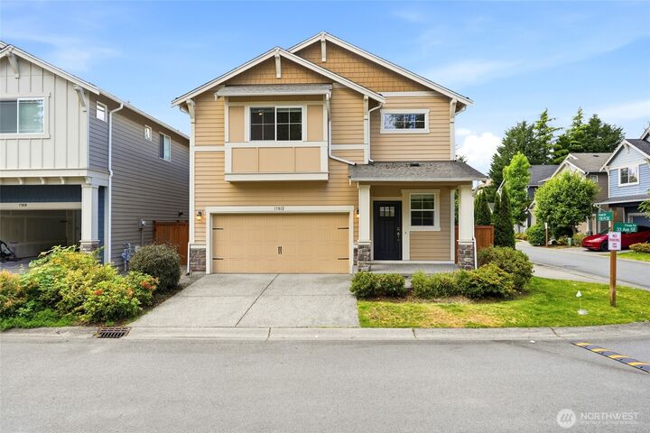 Property Photo: 17812 33rd Avenue SE 29 WA 98012