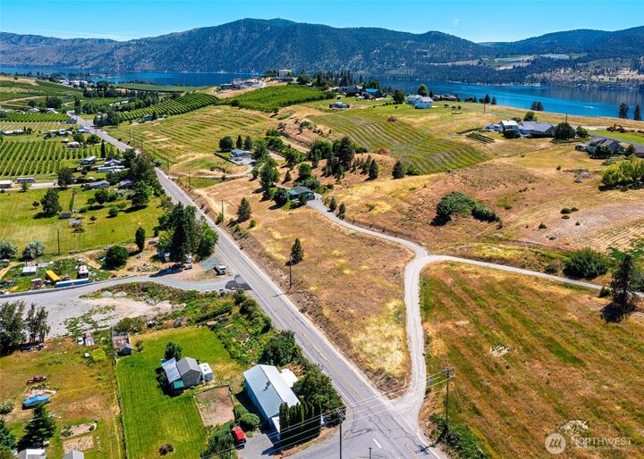 Property Photo:  32  Barkley Road  WA 98831 