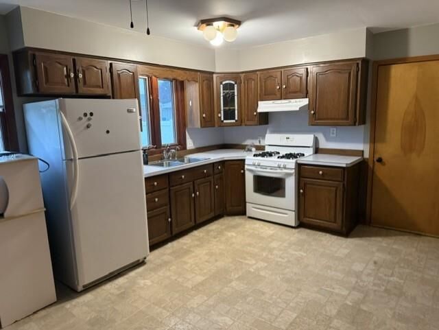 Property Photo: 1421 25th Street IL 61354