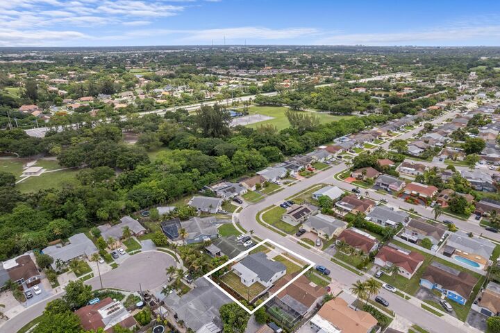 Property Photo: 22171 SW 62nd Avenue FL 33428