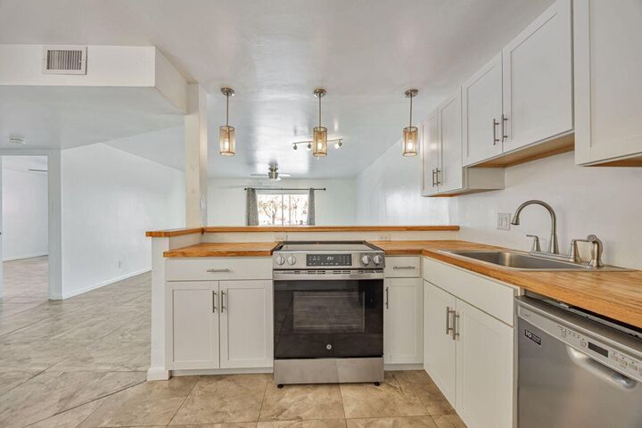 Property Photo:  22605 SW 66th Avenue 206  FL 33428 