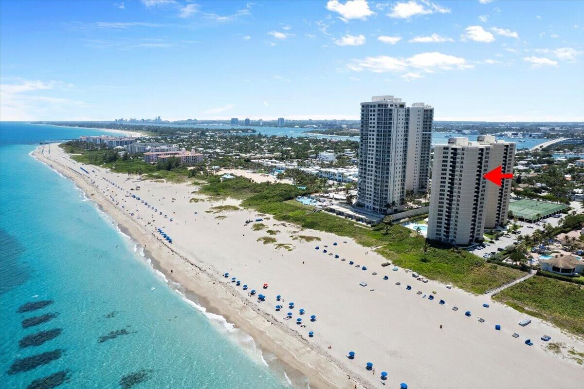 Property Photo:  2800 N Ocean Drive A-18C  FL 33404 
