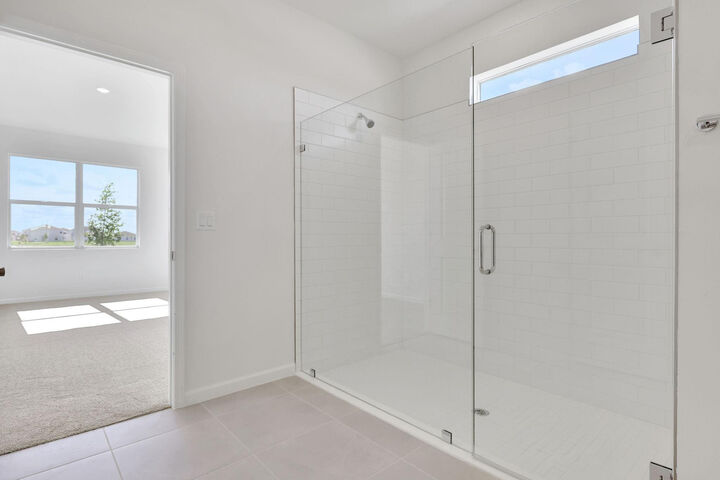 Property Photo:  10724 NW Suncrest Lp  FL 34987 
