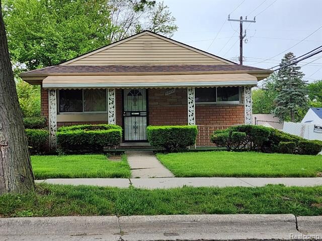 Property Photo: 20055 Birwood Street MI 48221
