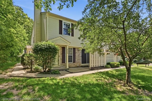 Property Photo:  2158 Hidden Meadows Drive C  MI 48390 