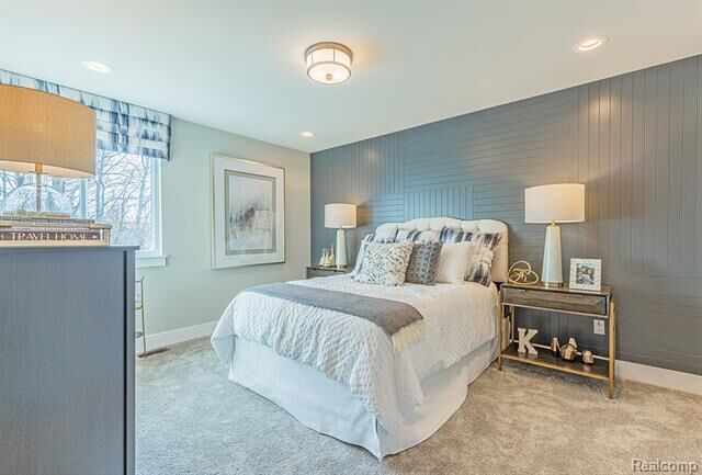 Property Photo: 17280 Sarah Drive MI 48042