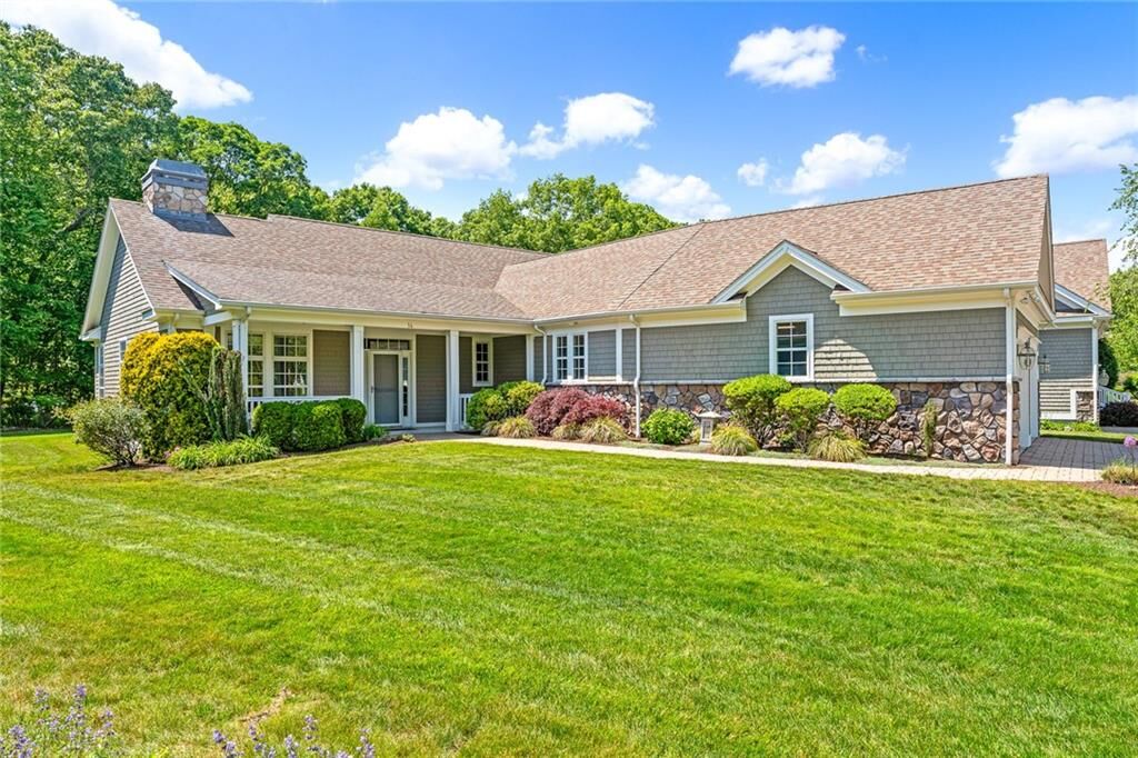 Property Photo:  14 Newbury Drive  RI 02891 