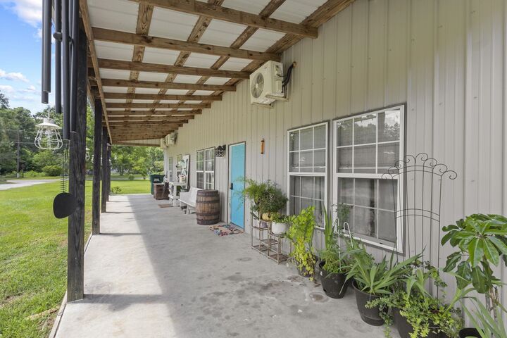 Property Photo: 768 County Road 792 TX 77612