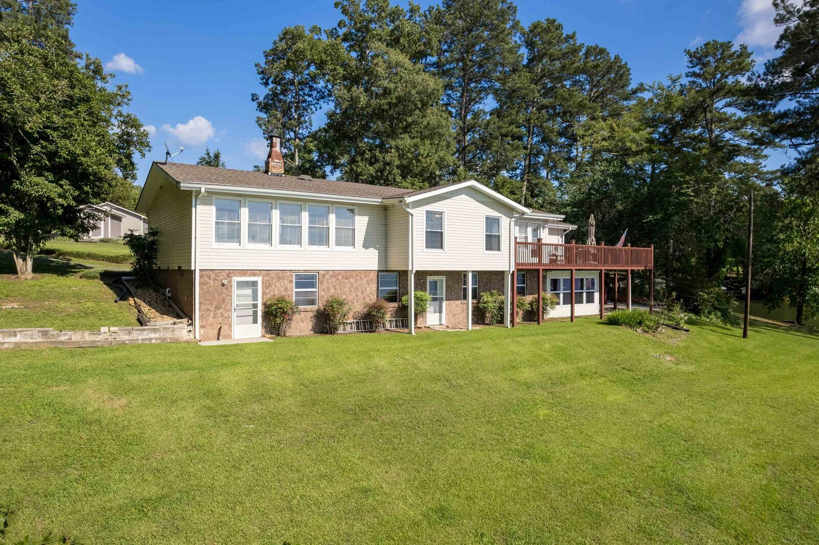 Property Photo: 60 Co Rd 304 AL 35057