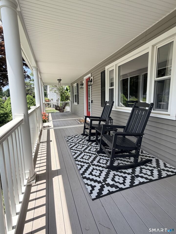 Property Photo:  69 Sunnyside Court  CT 06460 