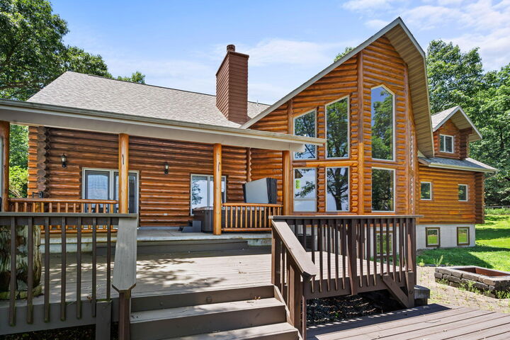 Property Photo:  37 Wild Horse Lane  MO 65656 