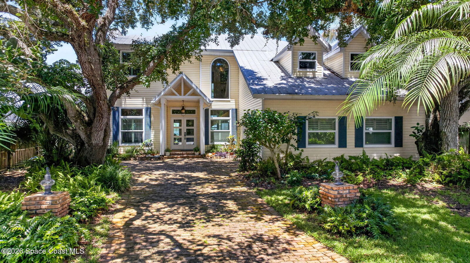 Property Photo:  5930 Riverside Drive  FL 32951 