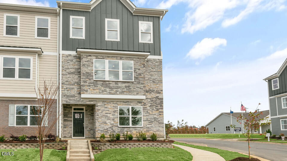 Property Photo:  718 Grafton Forest Lane  NC 27526 