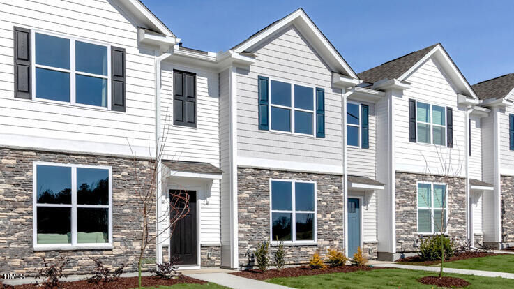 Property Photo: 907 Sculptor Street NC 27591
