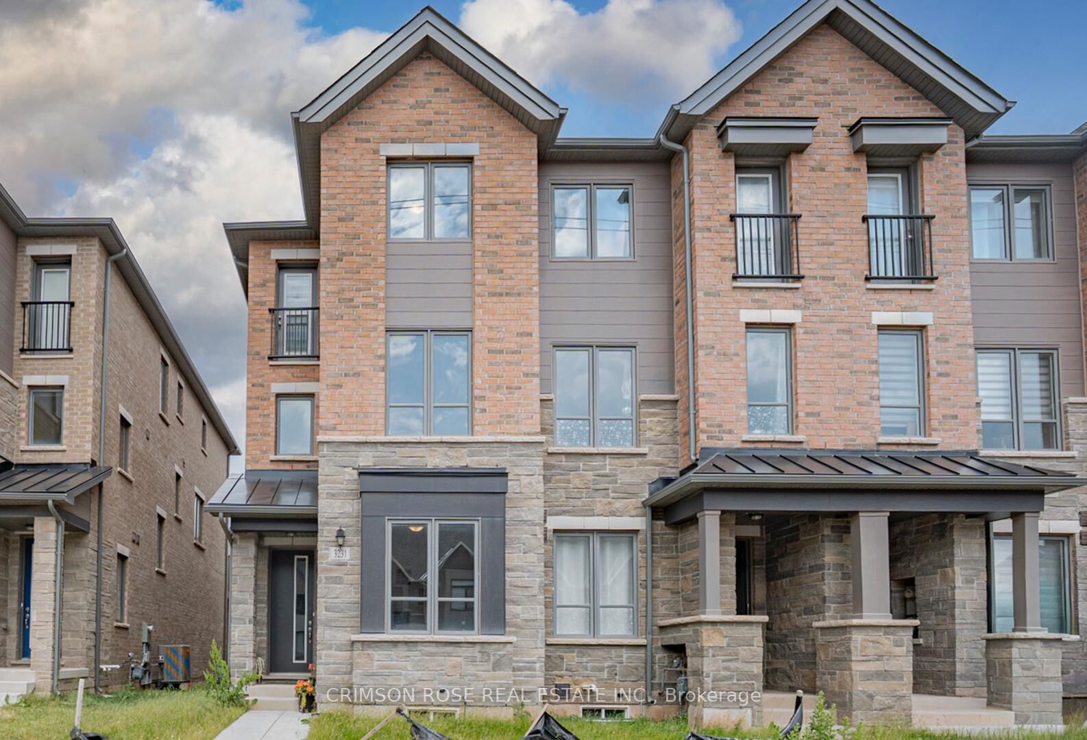 Property Photo: 3231 Sixth Line ON L6H 0V9