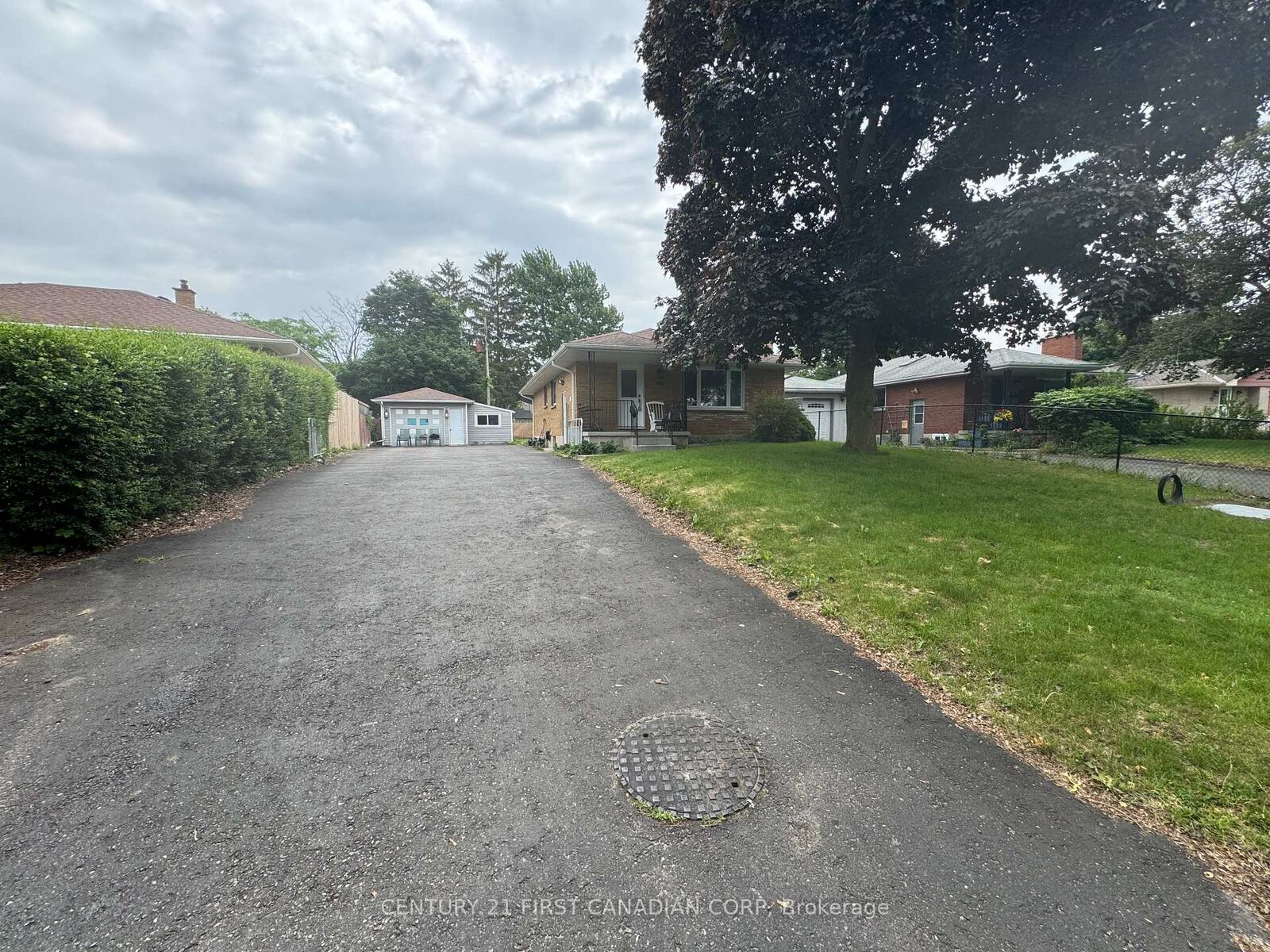 Property Photo: 100 Susan Avenue ON N5V 2G4