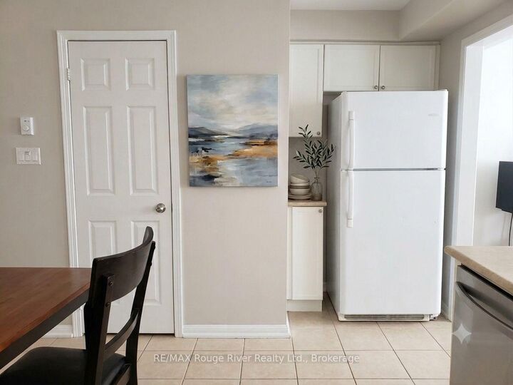 Property Photo:  115 Kirkland Place  ON L1P 1W9 