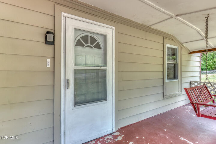 Property Photo:  1116 Corporation Street  VA 24202 