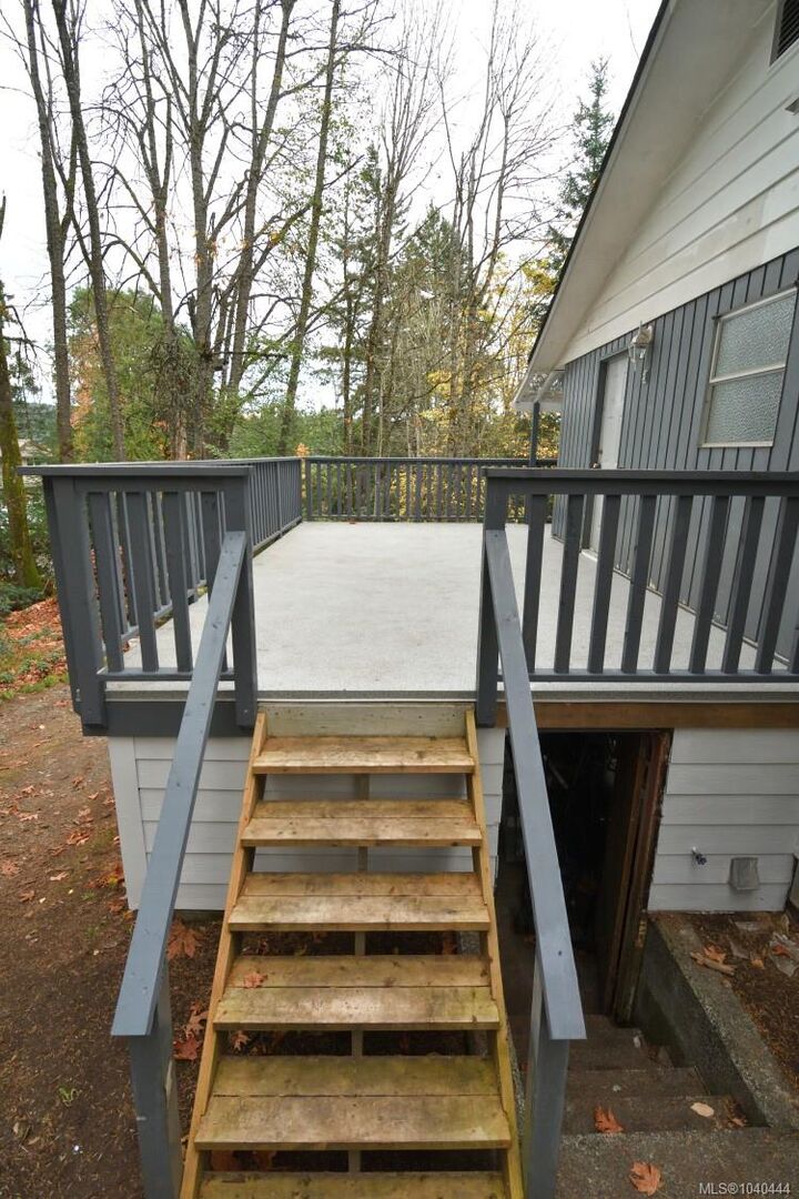 Property Photo: 1154 2nd Ave BC V9G 1A4