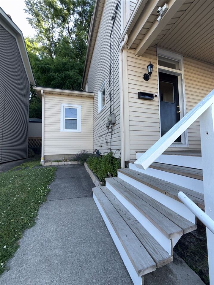 Property Photo:  705 12th Ave  PA 15066 
