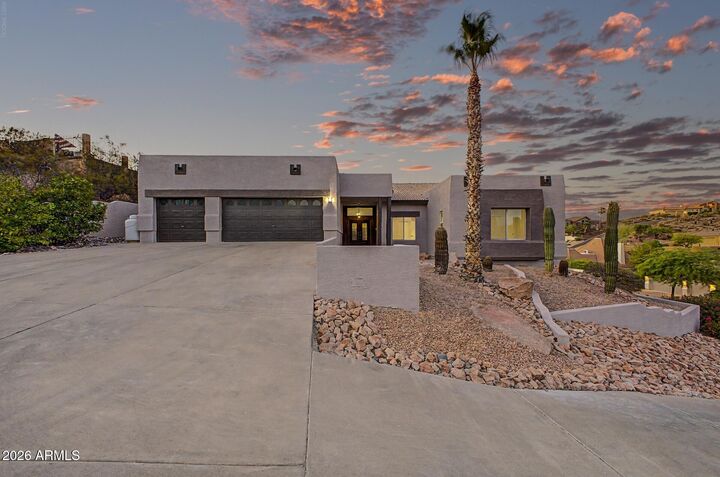 Property Photo: 15832 N Boulder Drive AZ 85268