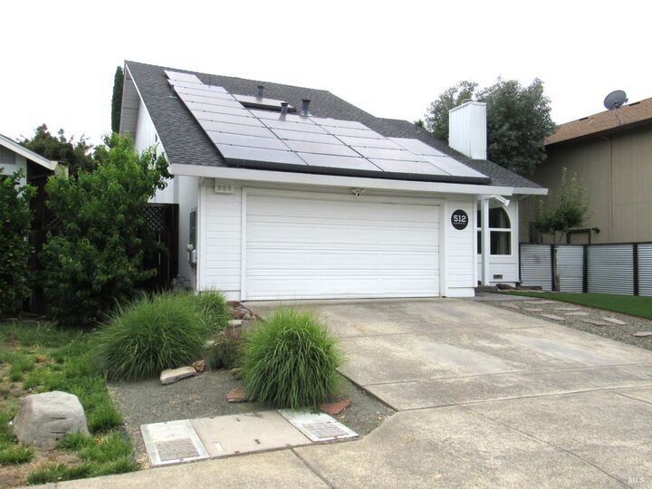 Property Photo:  512 Bokman Place  CA 95476 
