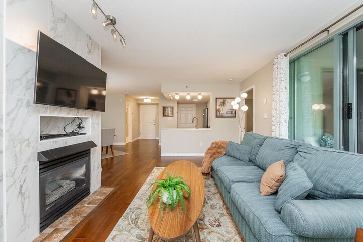 Property Photo: 220 Newport Drive 304 BC V3H 5B8