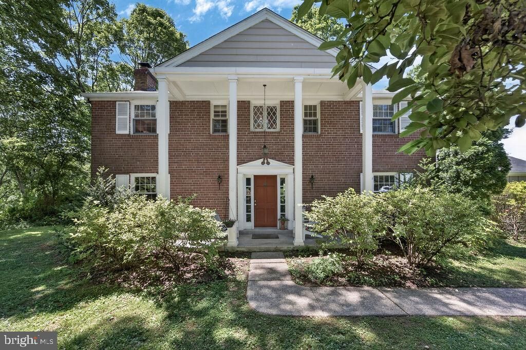 Property Photo:  718 Darby Paoli Road  PA 19073 