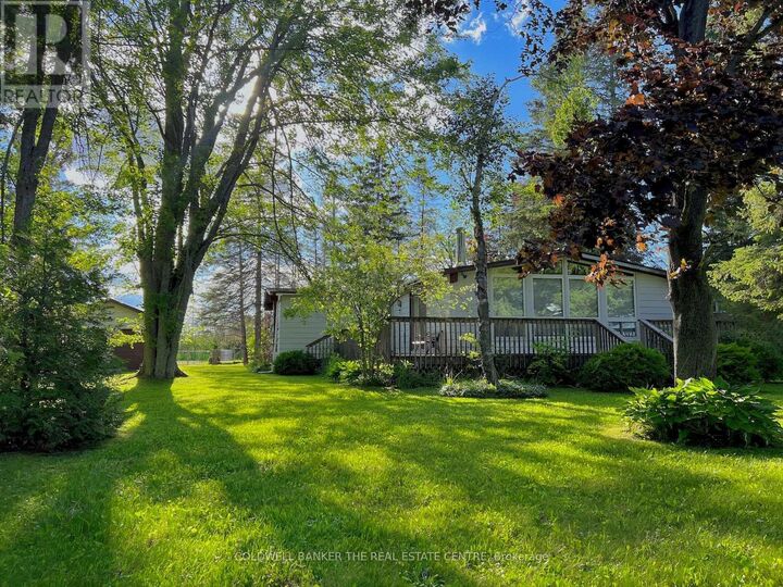 Property Photo: 72 West Bay Boulevard ON K0M 2B0
