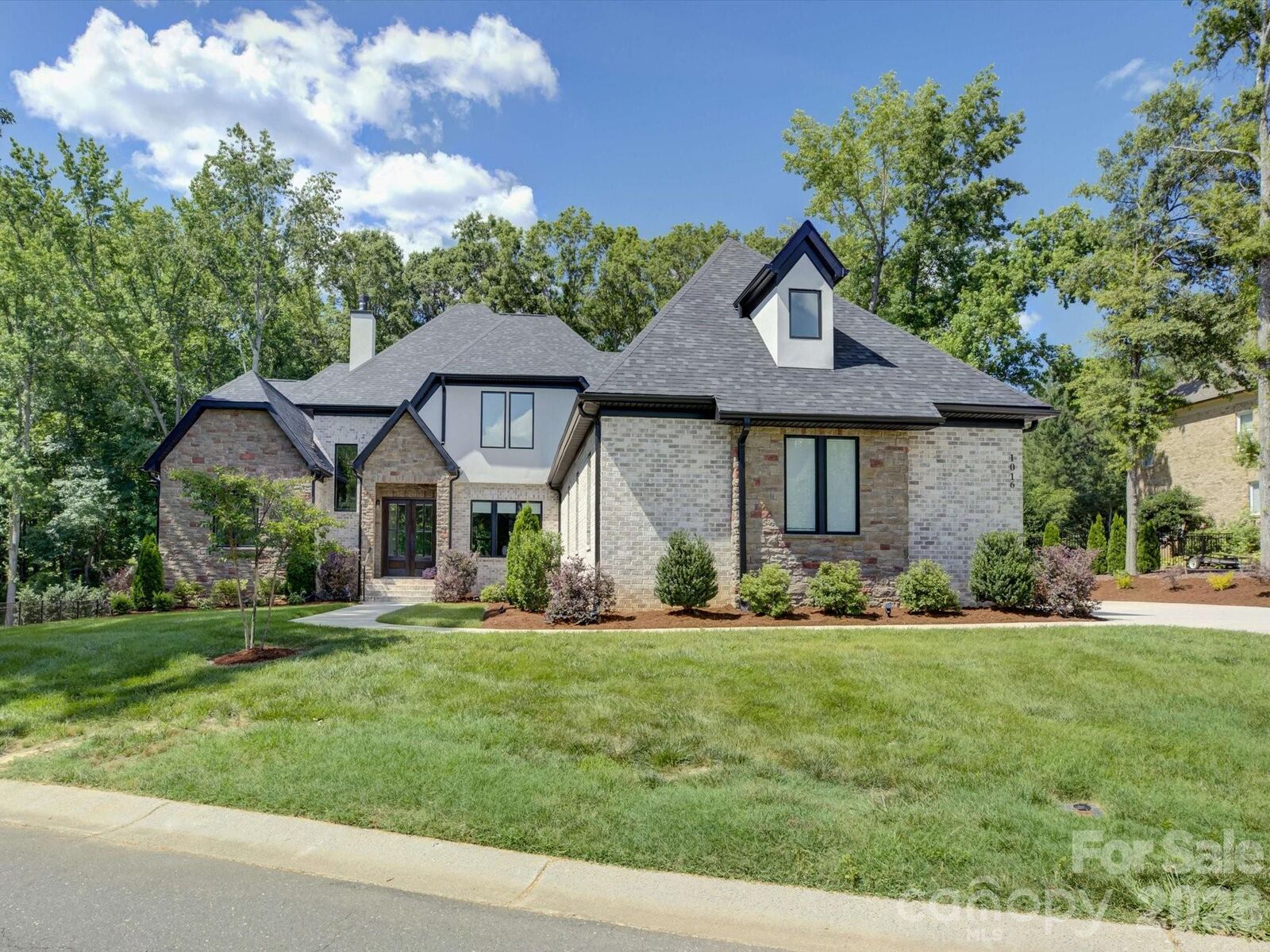 Property Photo:  1016 Sherringham Way  NC 28173 