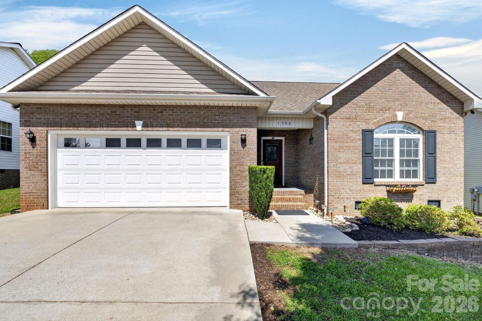 Property Photo:  1590 Mayfair Drive  NC 28613 