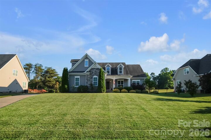Property Photo:  142 Augusta Lane  NC 28150 