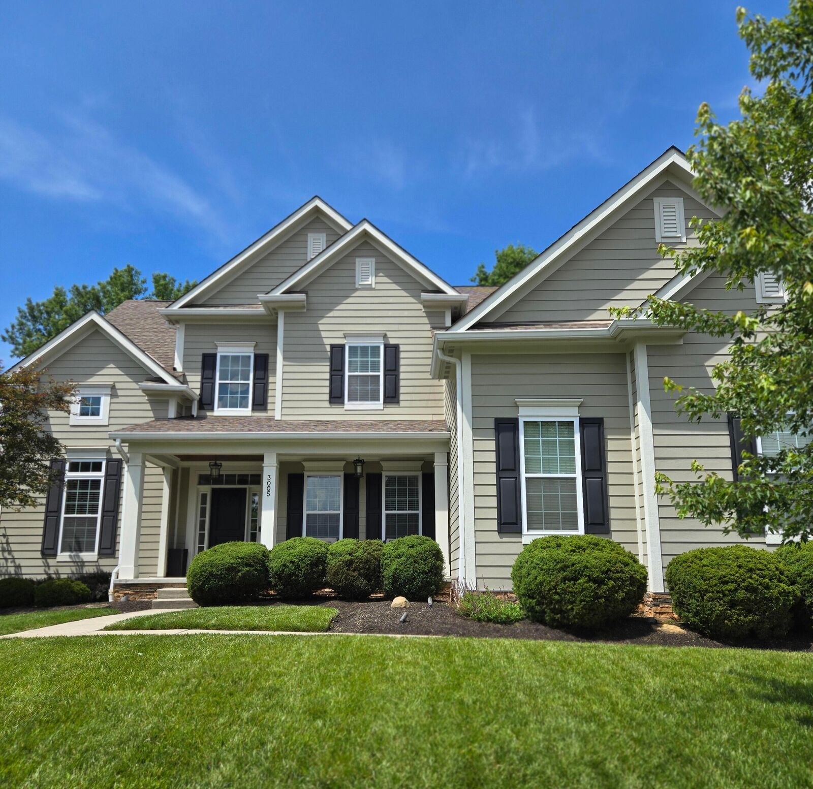 Property Photo: 3005 Highland Woods Boulevard OH 43054
