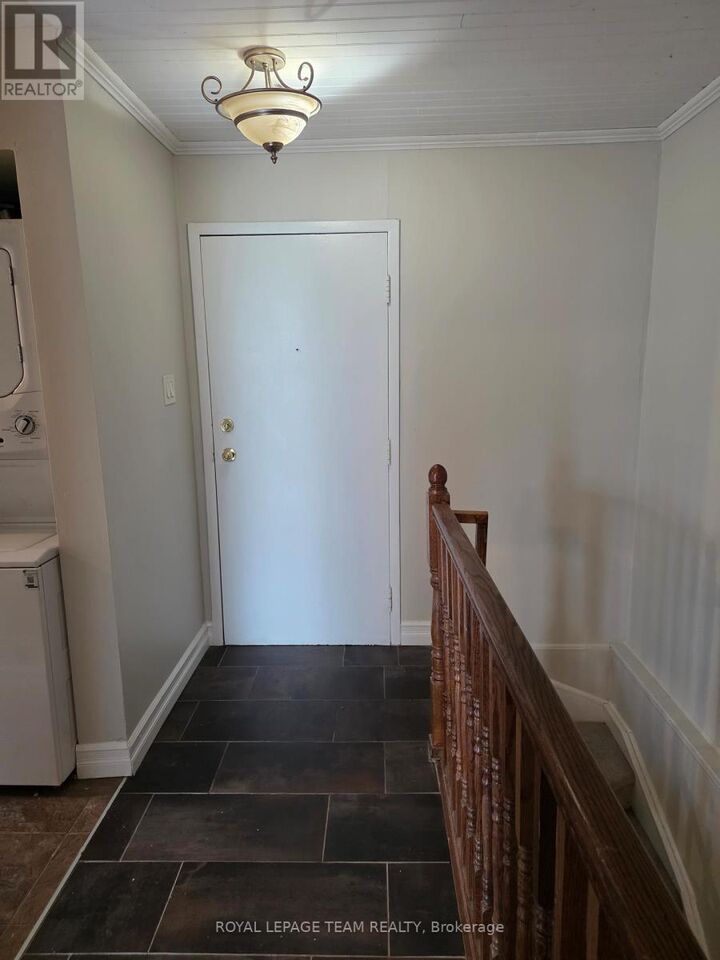 Property Photo: 100 Fenerty Court East 2 ON K2L 3A7