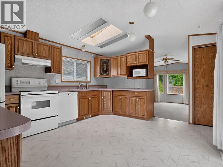 Property Photo:  701 Trans Canada Highway 71  BC V0K 1H0 